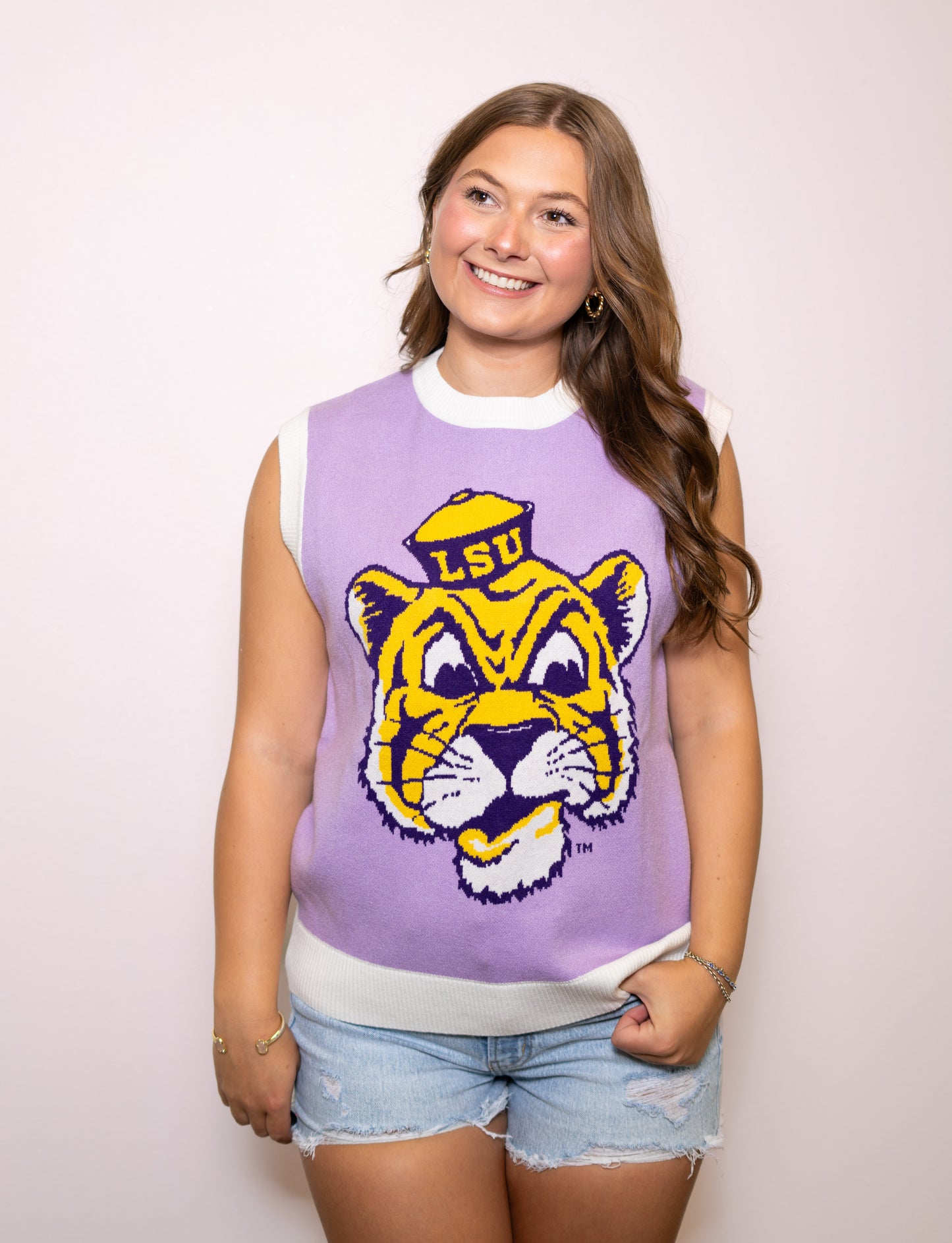 **PRE-ORDER ONLY** LSU Vintage Tiger (Licensed) | Women's Jacquard Sleeveless Sweater (Lavender)