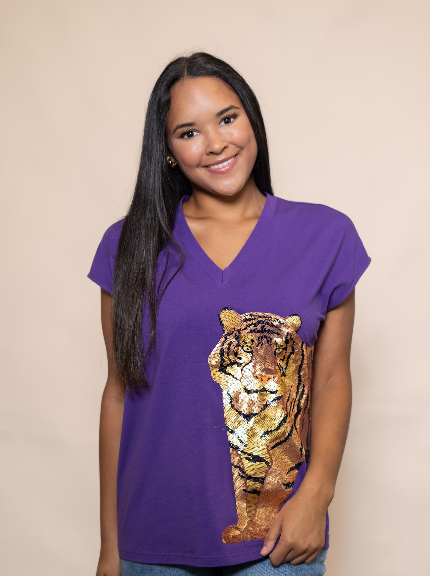 **PRE-ORDER ONLY** Wrap-Around Tiger | Women's Wide Shoulder Sequin Design V-Neck Tee (Purple)