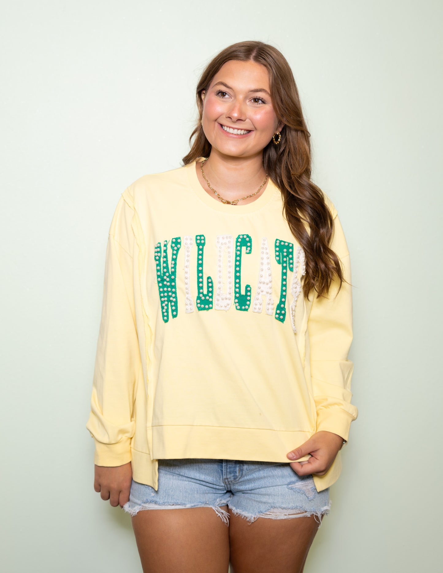 Wildcats | Women's Distressed Embroidery Pullover (Butter Yellow)