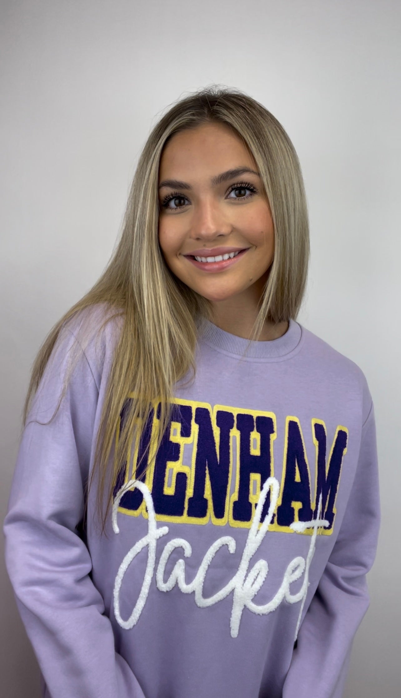 Denham Jackets | Women's Chenille Embroidery Sweatshirt (Lavender)