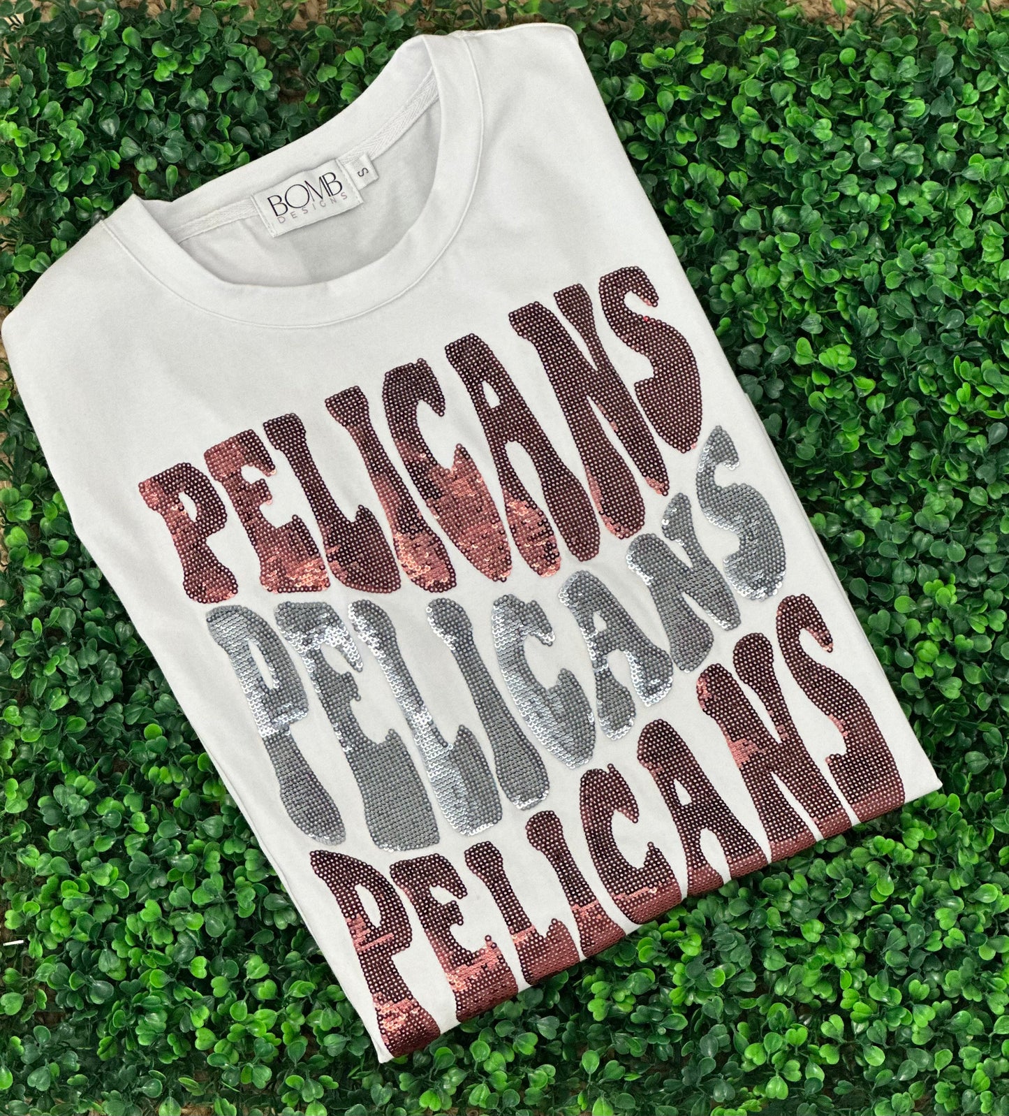 Groovy Pelicans | Women's Sequin Design Tee (White)