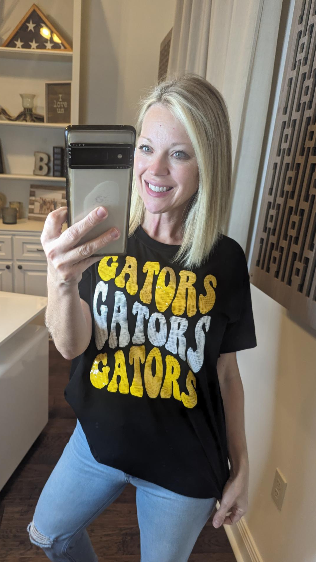 Groovy Gators | Women's Sequin Design Tee (Black)