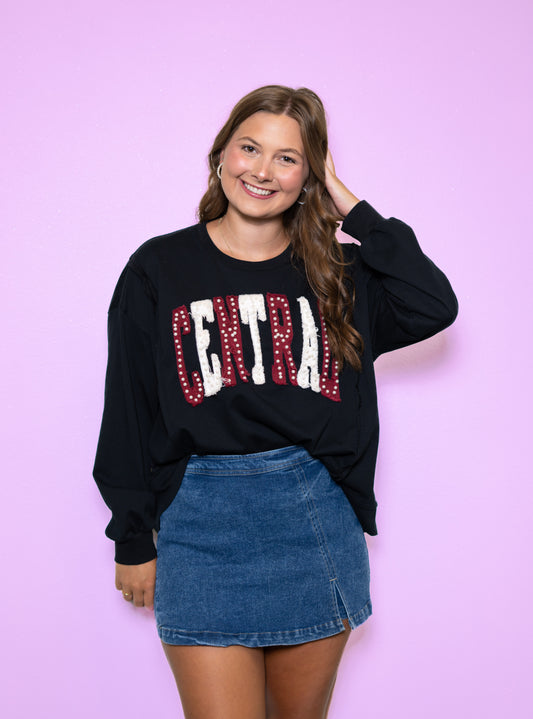 Central | Women's Distressed Embroidery Pullover (Black)