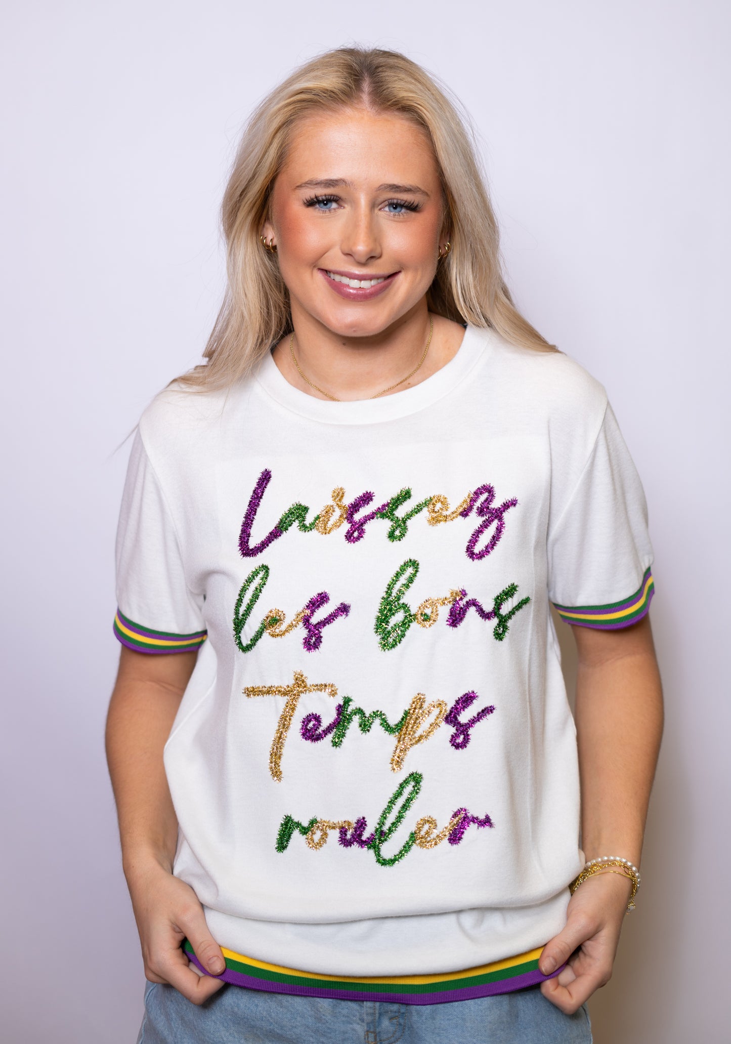 Laissez Les Bons Temps Rouler | Women's Cream Mardi Gras Tee