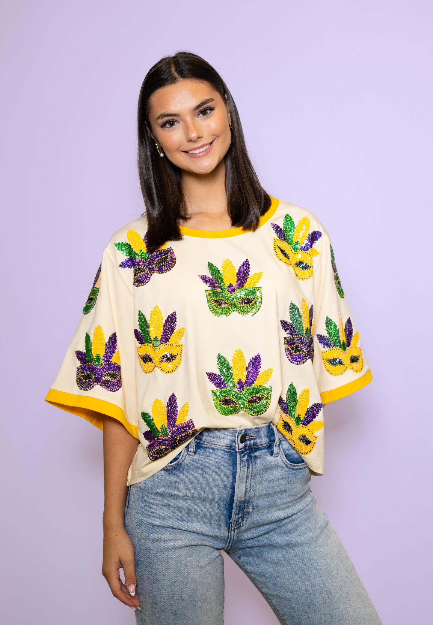 **PRE-ORDER ONLY** Scattered Mardi Gras Masks | Women's Sequin Design Oversized Tee (Butter Yellow)