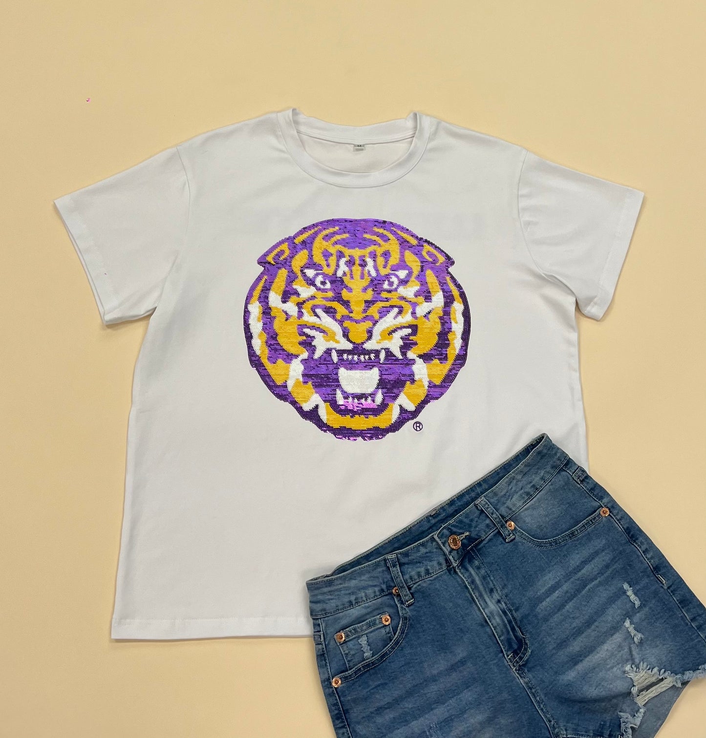 **PRE-ORDER ONLY** LSU Tigers Welcome to Death Valley (Licensed) | Women's Sequin Design Tee (White)