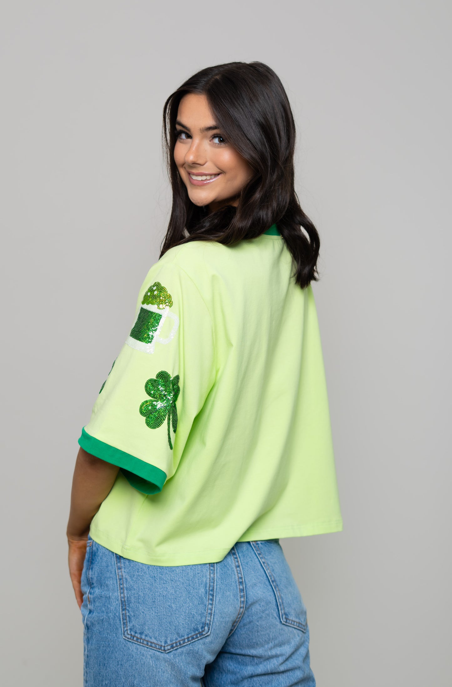 **PRE-ORDER ONLY** Scattered St. Patty Shamrock Brew | Women's Sequin Design Oversized Tee (Green)