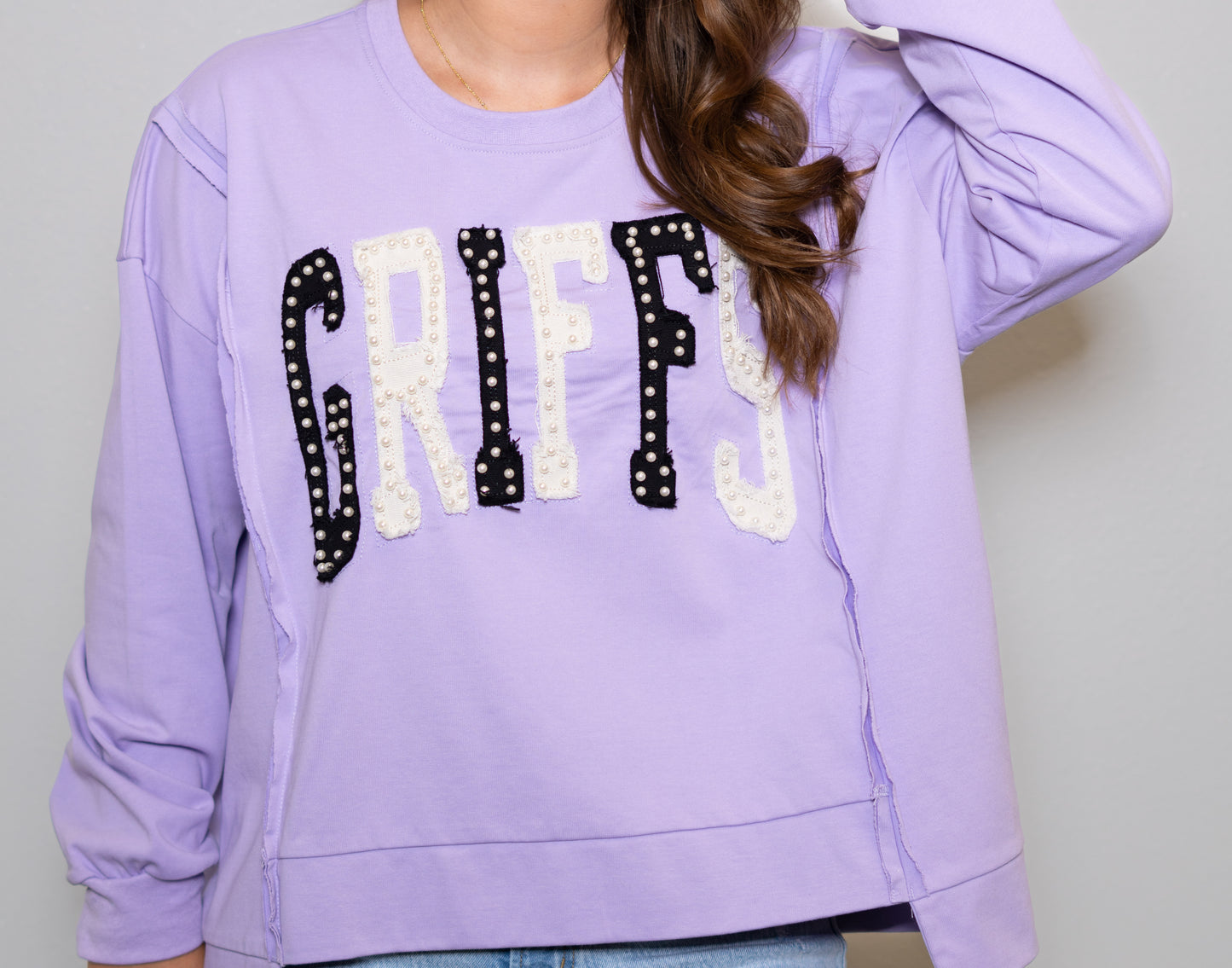 **PRE-ORDER** Griffs | Women's Distressed Embroidery Pullover (Lavender)
