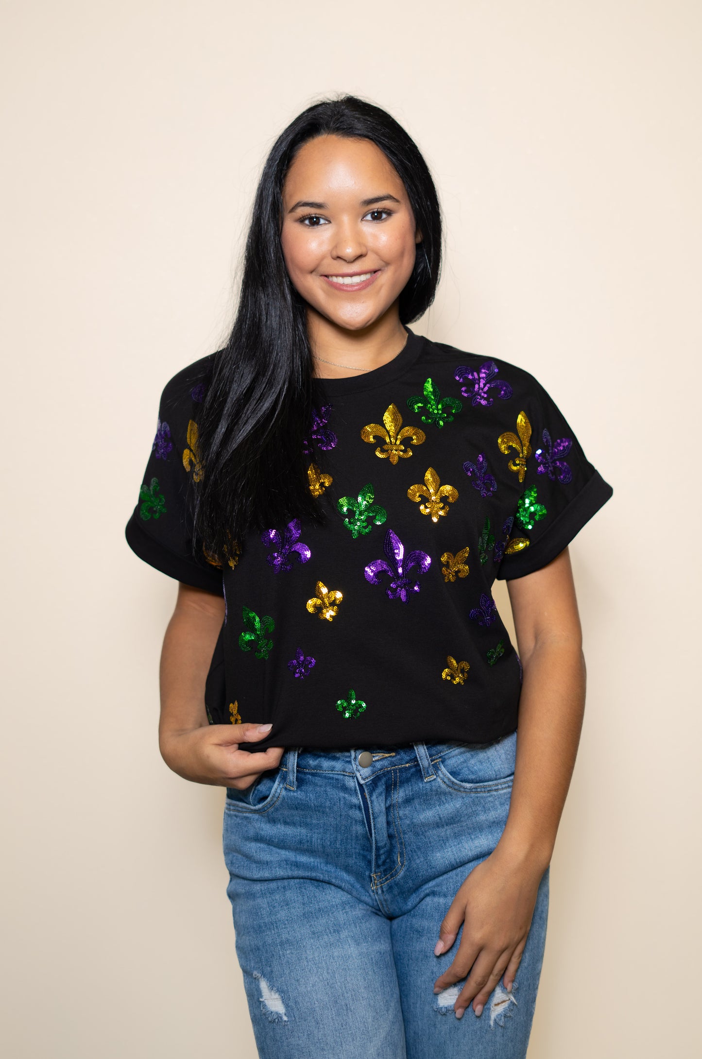**PRE-ORDER ONLY** Tiny Scattered Mardi Gras Fleur De Lis | Women's Cuff Sleeve Tee (Black)