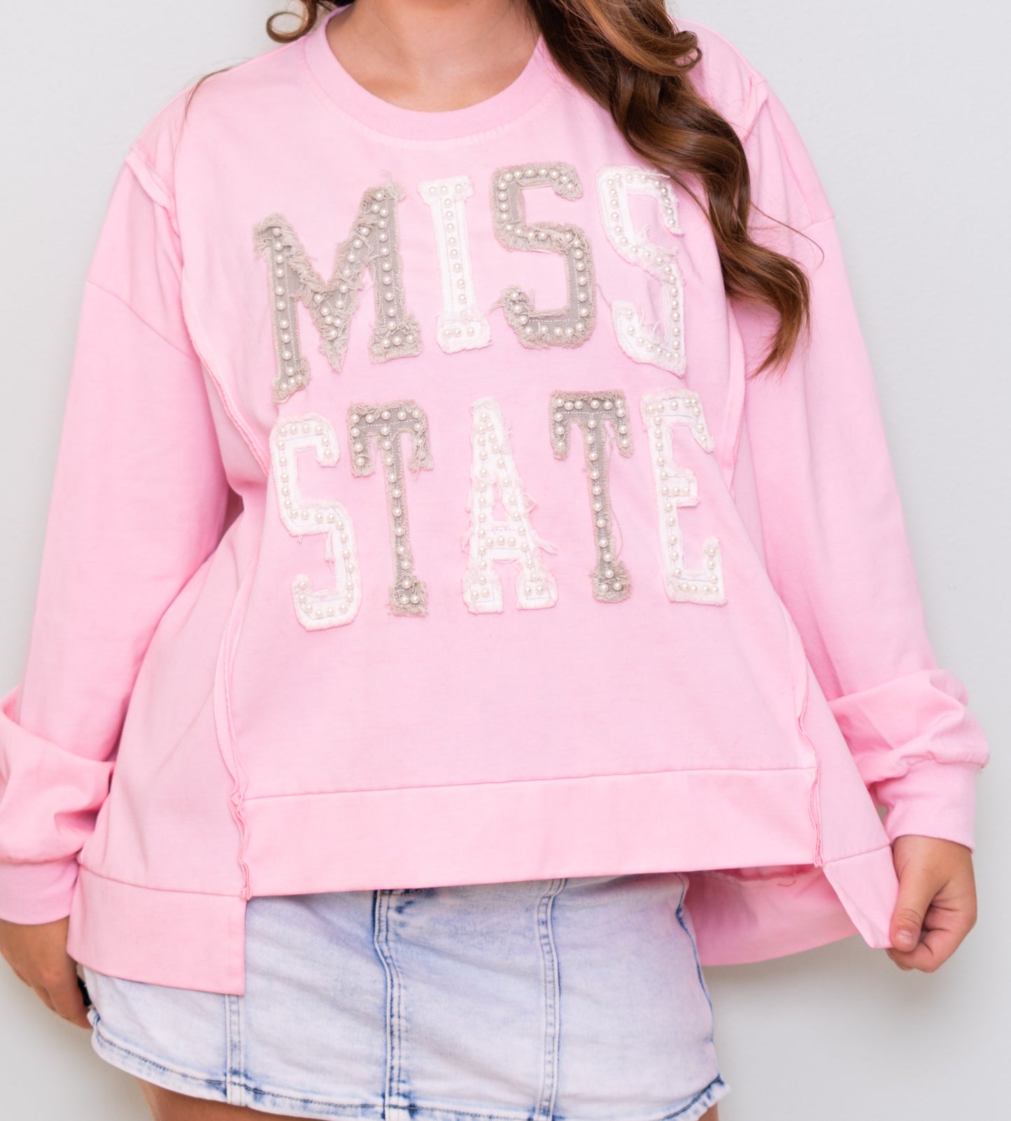 Wholesale | Mississippi State (LICENSED) | Women's Distressed Embroidery Pullover (Pink)
