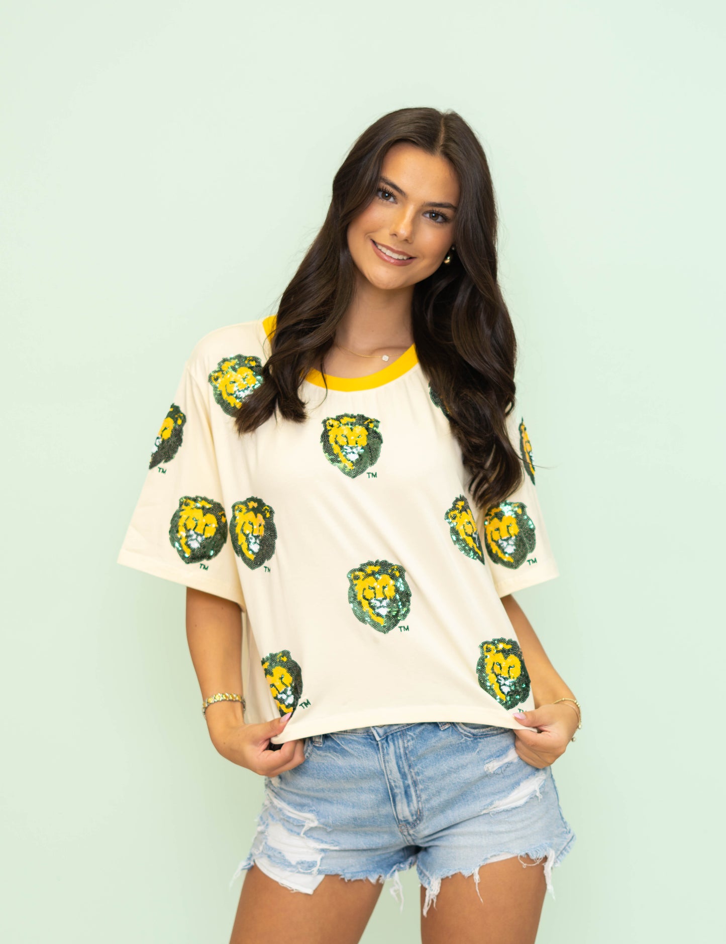 Southeastern Lions (Licensed) | Women's Oversized Scattered Crop (Cream)