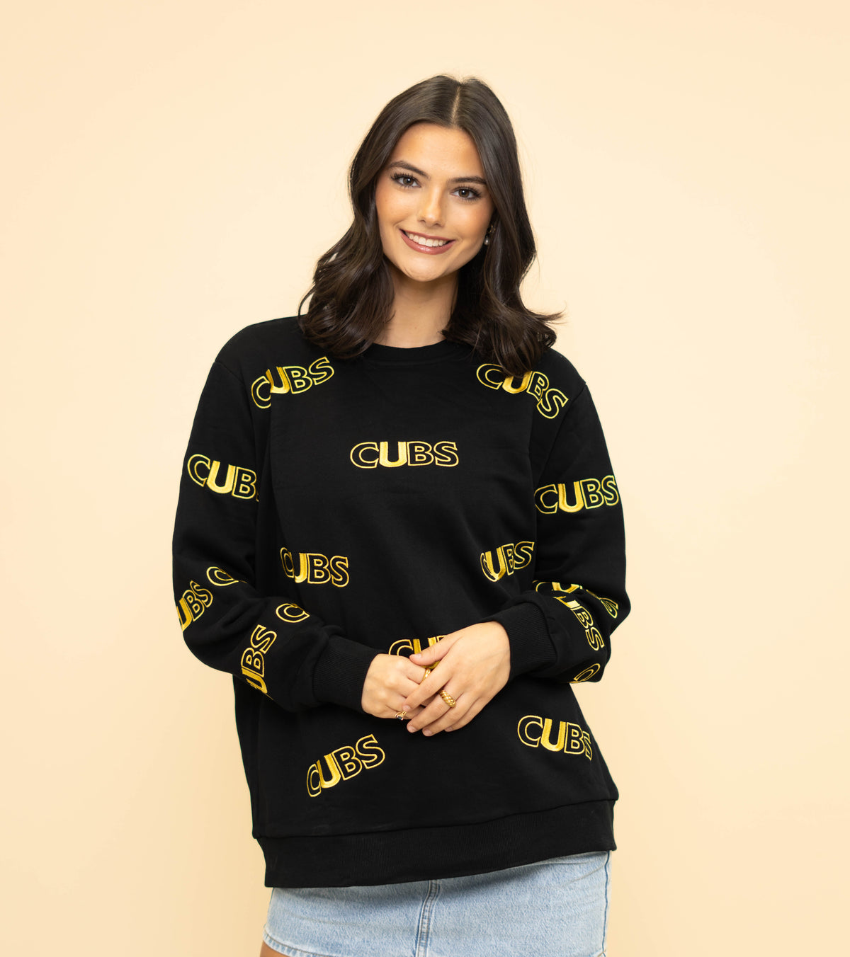 **PRE-ORDER ONLY** University Lab School | Cubs | Women's Embroidered Outline Sweatshirt (Black)