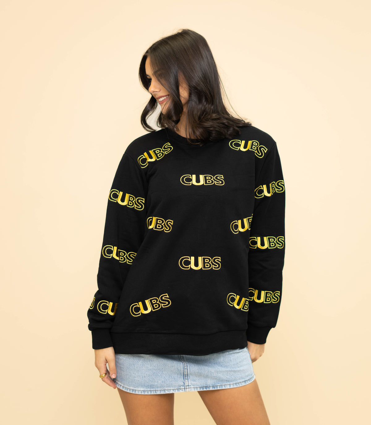 **PRE-ORDER ONLY** University Lab School | Cubs | Women's Embroidered Outline Sweatshirt (Black)